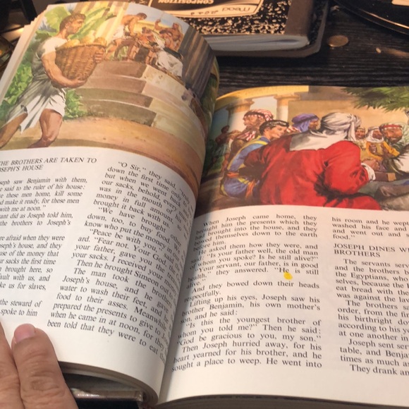 The Golden Children's Bible Golden Books 1999 Stories Old New Testament Christai - Picture 7 of 12